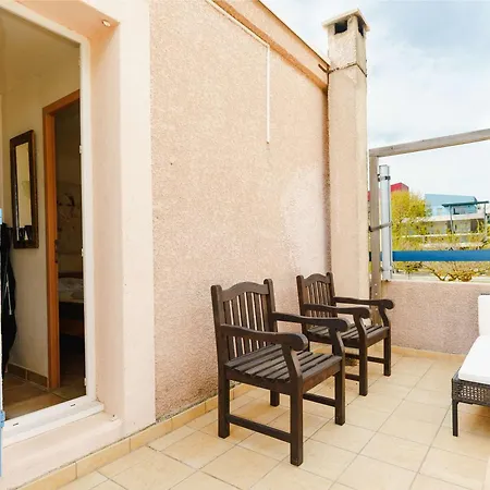 3 Pieces Avec Grande Terrasse, Proche Du Grazel, 6 Pers, Parking Prive, Wifi Disponible - Fr-1-409-70