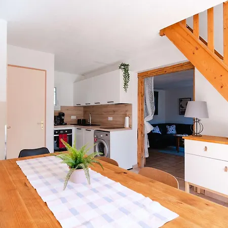 3 Pieces Avec Grande Terrasse, Proche Du Grazel, 6 Pers, Parking Prive, Wifi Disponible - Fr-1-409-70 *